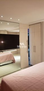 Apartamento Mobiliado Para Vender com 3 quartos sendo 3 suítes no bairro Santa Mônica em Feira De Santana