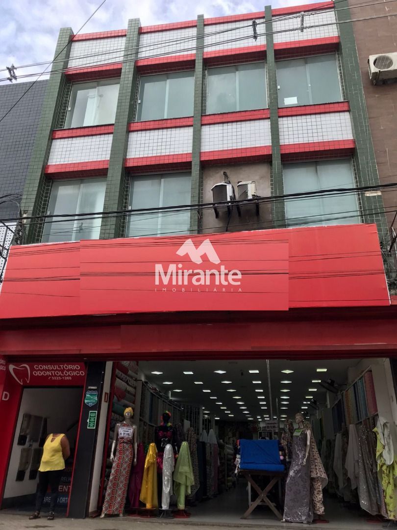 Prédio / Edifício Inteiro Comercial Para Vender no bairro Centro em Feira De Santana