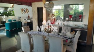Casa Para Vender com 4 quartos sendo 3 suítes no bairro Santa Mônica em Feira De Santana