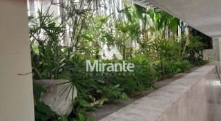 Casa Para Vender com 4 quartos sendo 3 suítes no bairro Santa Mônica em Feira De Santana