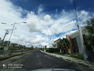 Lote / Terreno de Bairro Para Vender no bairro Papagaio em Feira De Santana