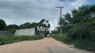 Lote / Terreno de Bairro Para Vender no bairro Sim em Feira De Santana