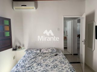Casa Para Vender com 3 quartos no bairro Jardim Cruzeiro em Feira De Santana