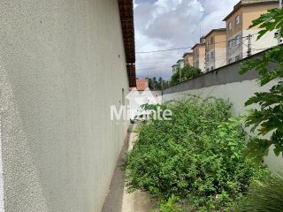 Casa Para Vender com 2 quartos no bairro Conceição em Feira De Santana