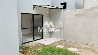 Casa de Condomínio Para Vender com 2 quartos sendo 1 suítes no bairro Chaparral em Feira De Santana