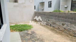 Casa de Condomínio Para Vender com 2 quartos sendo 1 suítes no bairro Chaparral em Feira De Santana