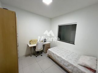 Casa Para Vender com 3 quartos sendo 1 suítes no bairro Tomba em Feira De Santana