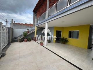 Casa Para Vender com 3 quartos sendo 1 suítes no bairro Tomba em Feira De Santana