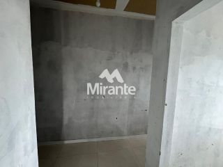 Casa Para Vender com 3 quartos sendo 1 suítes no bairro Tomba em Feira De Santana