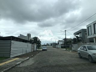 Lote / Terreno de Condomínio Para Vender no bairro Sim em Feira De Santana