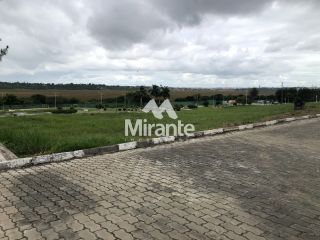 Lote / Terreno de Condomínio Para Vender no bairro Sim em Feira De Santana