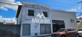 Casa Comercial Para Alugar no bairro Santa Mônica em Feira De Santana