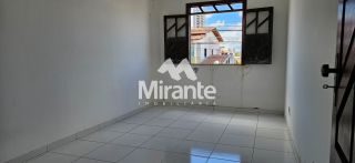 Casa Comercial Para Alugar no bairro Santa Mônica em Feira De Santana