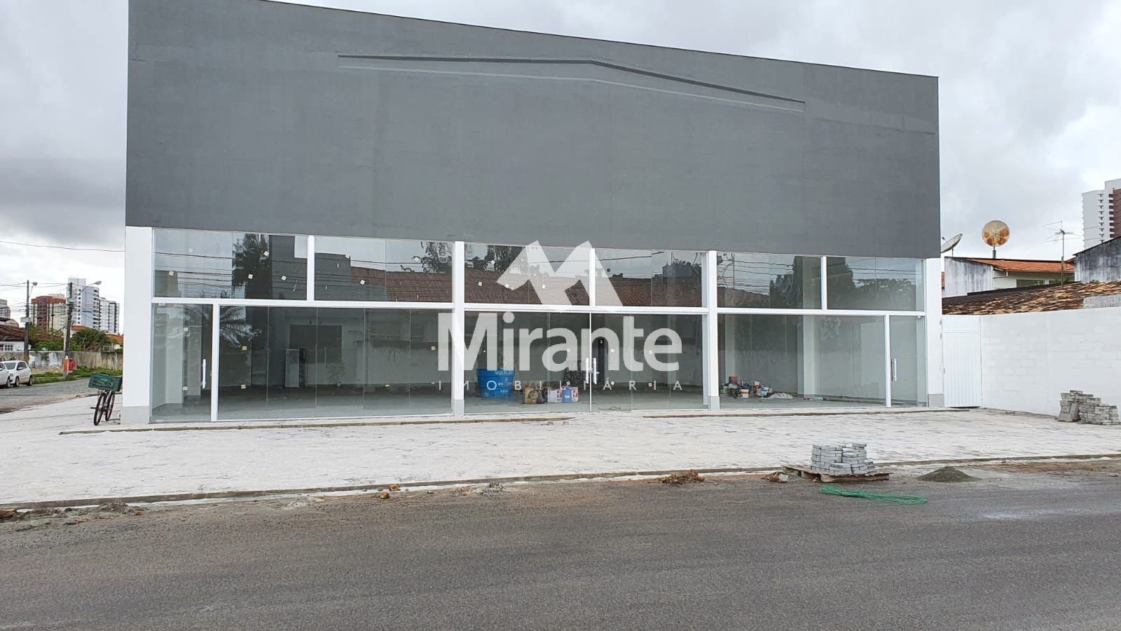 Loja Para Vender no bairro Capuchinhos em Feira De Santana