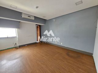 Sala Comercial Para Vender no bairro Centro em Feira De Santana