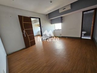 Sala Comercial Para Vender no bairro Centro em Feira De Santana