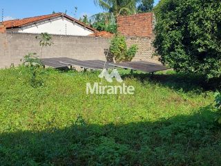 Lote / Terreno de Bairro Para Vender no bairro Conceição em Feira De Santana