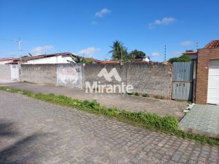 Lote / Terreno de Bairro Para Vender no bairro Conceição em Feira De Santana