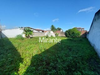 Lote / Terreno de Bairro Para Vender no bairro Conceição em Feira De Santana