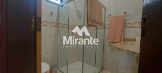 Casa Para Vender com 3 quartos sendo 1 suítes no bairro Tomba em Feira De Santana