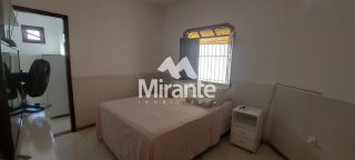 Casa Para Vender com 3 quartos sendo 1 suítes no bairro Tomba em Feira De Santana