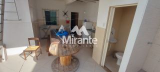 Casa Para Vender com 3 quartos sendo 1 suítes no bairro Tomba em Feira De Santana