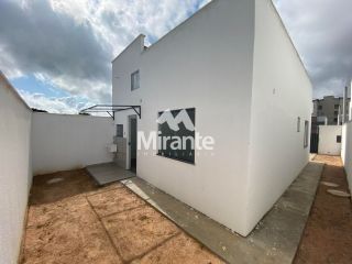 Casa Para Vender com 2 quartos no bairro Conceição em Feira De Santana