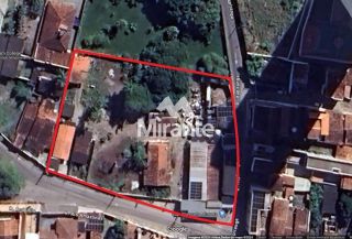Lote / Terreno de Bairro Para Vender no bairro Santa Mônica em Feira De Santana