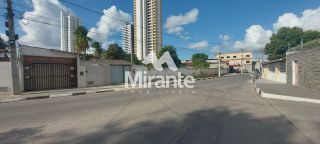 Lote / Terreno de Bairro Para Vender no bairro Santa Mônica em Feira De Santana