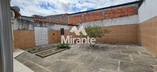 Casa Para Vender com 3 quartos sendo 1 suítes no bairro Chácara São Cosme em Feira De Santana