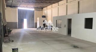 Galpão / Depósito / Armazém Para Alugar no bairro Baraúna em Feira De Santana
