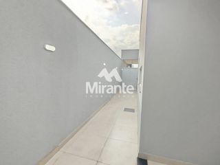 Casa de Condomínio Para Vender com 3 quartos sendo 1 suítes no bairro Nova Esperança em Feira De Santana