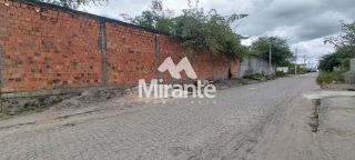 Lote / Terreno de Bairro Para Vender no bairro Conceição em Feira De Santana