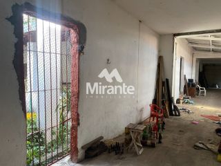 Edifício Comercial Para Vender no bairro Centro em Feira De Santana