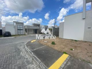 Casa de Condomínio Para Vender com 2 quartos sendo 1 suítes no bairro Sim em Feira De Santana