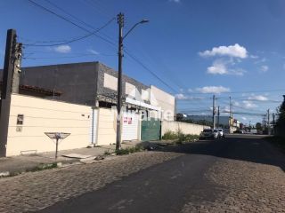 Casa Para Vender com 3 quartos sendo 1 suíte no bairro Sim em Feira De Santana