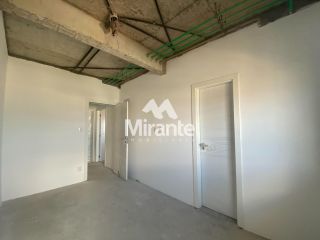 Apartamento Para Vender com 3 quartos sendo 3 suítes no bairro Santa Mônica em Feira De Santana