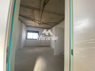 Apartamento Para Vender com 3 quartos sendo 3 suítes no bairro Santa Mônica em Feira De Santana