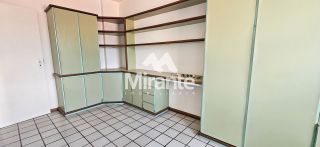 Apartamento Para Vender com 2 quartos sendo 1 suítes no bairro Centro em Feira De Santana