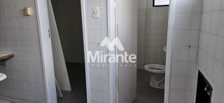 Apartamento Para Vender com 2 quartos sendo 1 suítes no bairro Centro em Feira De Santana