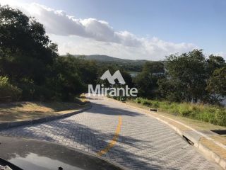 Lote / Terreno de Condomínio Para Vender no bairro Km 430 em Feira De Santana