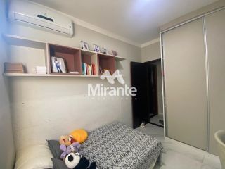 Casa Para Vender com 3 quartos sendo 2 suítes no bairro Centro em Conceição Do Jacuípe