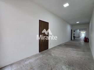 Edifício Comercial Para Vender no bairro Ponto Central em Feira De Santana