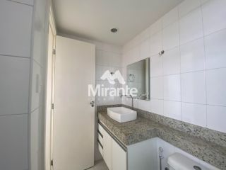 Apartamento Para Vender com 3 quartos 1 suítes no bairro Santa Mônica em Feira De Santana