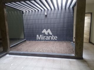Casa Para Alugar com 2 quartos sendo 1 suítes no bairro Kalilândia em Feira De Santana