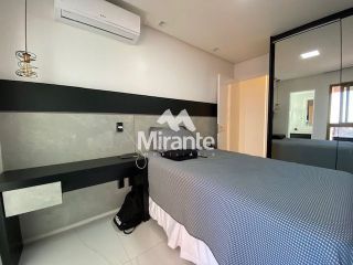 Apartamento Para Vender com 3 quartos 3 suítes no bairro Santa Mônica em Feira De Santana