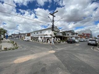 Prédio / Edifício Inteiro Comercial Para Vender no bairro Ponto Central em Feira De Santana