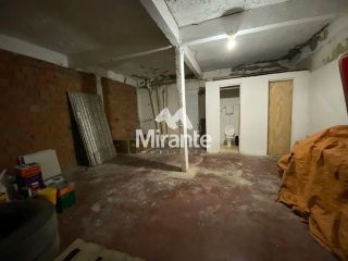 Prédio / Edifício Inteiro Comercial Para Vender no bairro Ponto Central em Feira De Santana