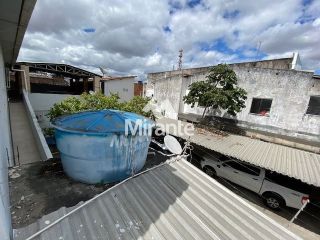 Prédio / Edifício Inteiro Comercial Para Vender no bairro Ponto Central em Feira De Santana