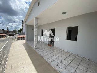 Prédio / Edifício Inteiro Comercial Para Vender no bairro Ponto Central em Feira De Santana